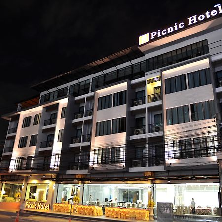 Picnic Hotel Bangkok - Rang Nam Экстерьер фото